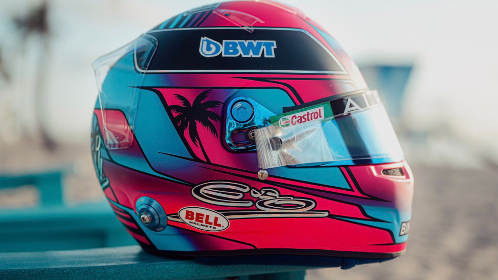 Desain Helm Khusus yang Dibawa untuk F1 GP Miami